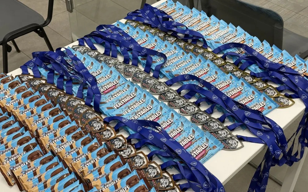 Bars Swim Cup